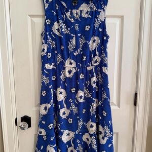 Talbots Blue and White Floral Midi Dress
